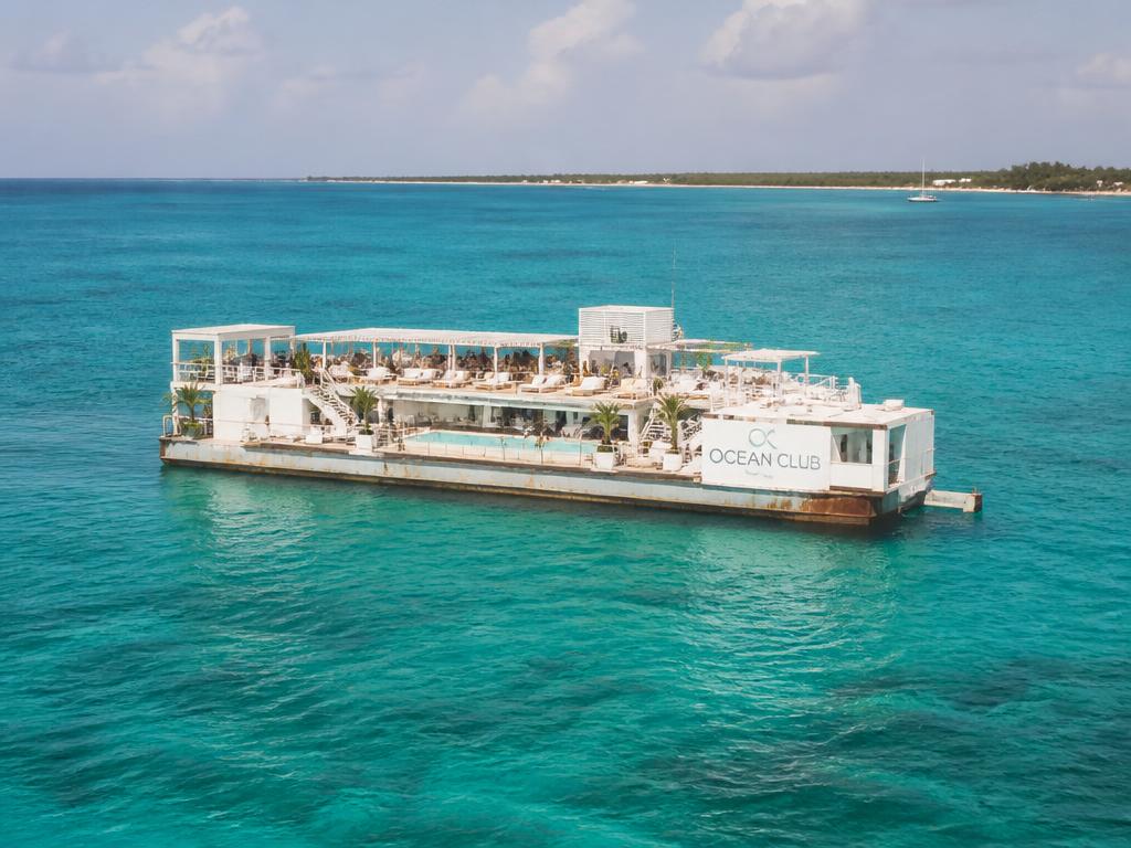 First-generation floating venue