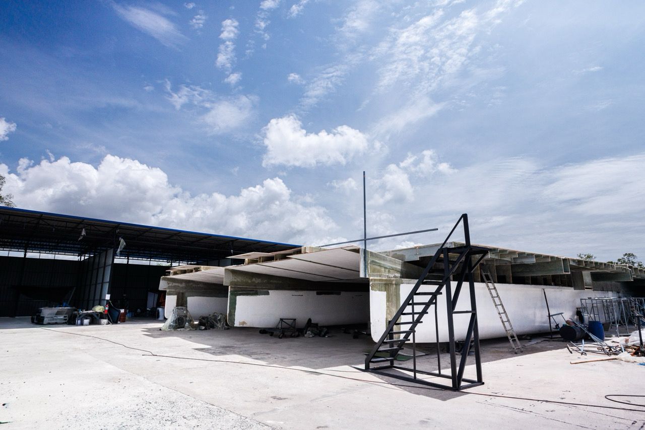 Side view of the Reef Ocean Club hull and deck structure
